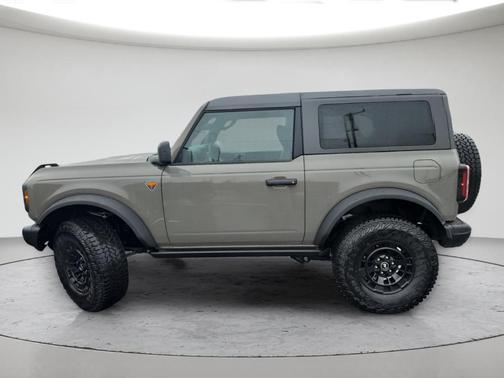 Gray 2026 Ford Bronco Badlands