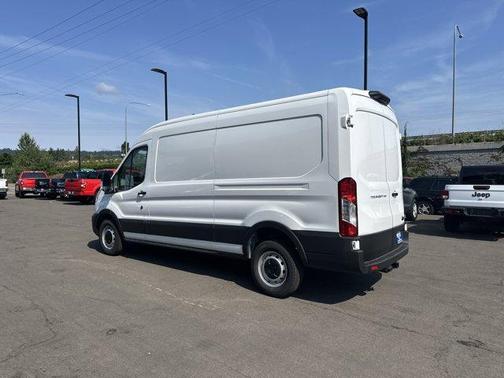 2025 Ford Transit-250 148 WB Medium Roof Cargo