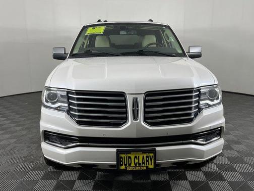 2017 Lincoln Navigator L Reserve