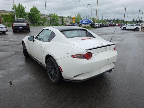 Arctic White 2021 Mazda MX-5 Miata RF Club