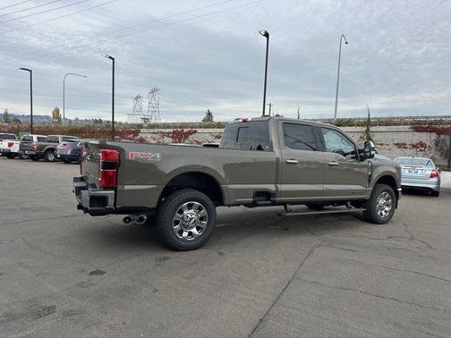2026 Ford F-350 Lariat Super Duty