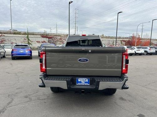 2026 Ford F-350 Lariat Super Duty