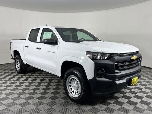 2025 Chevrolet Colorado WT