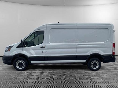 2025 Ford Transit-250 148 WB Medium Roof Cargo