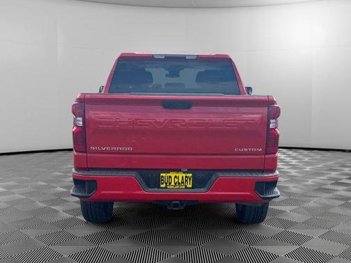2022 Chevrolet Silverado 1500 Custom
