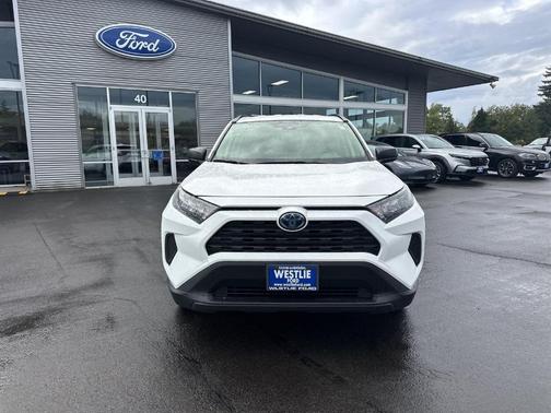 2020 Toyota RAV4 Hybrid LE