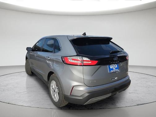 Iconic Silver Metallic 2023 Ford Edge SEL
