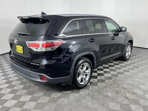 2016 Toyota Highlander Limited