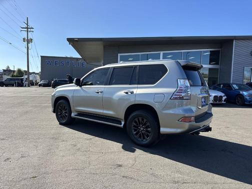 2022 Lexus GX 460 Base