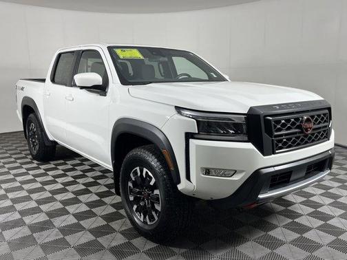 2022 Nissan Frontier S