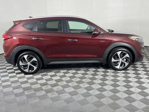 2016 Hyundai TUCSON Limited