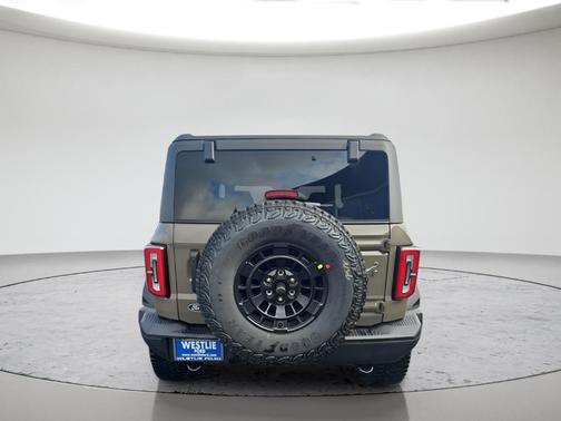 Gray 2026 Ford Bronco Badlands