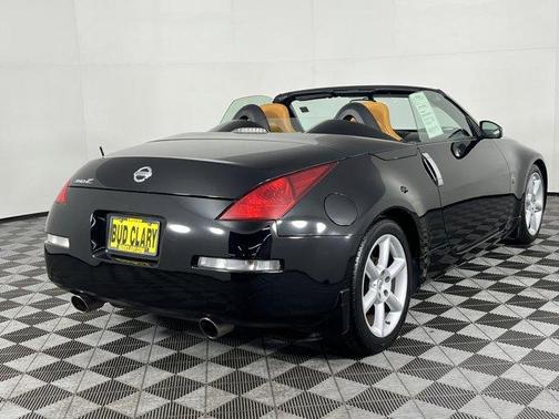 2005 Nissan 350Z Grand Touring
