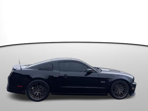 2013 Ford Mustang GT Premium