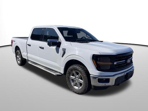 Oxford White 2024 Ford F-150 XLT