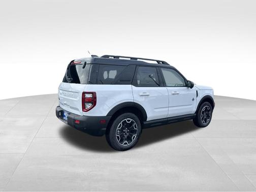 White 2025 Ford Bronco Sport Outer Banks