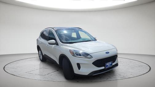 Star White 2020 Ford Escape SE
