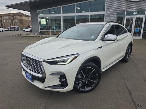 Majestic White 2022 INFINITI QX55 SENSORY