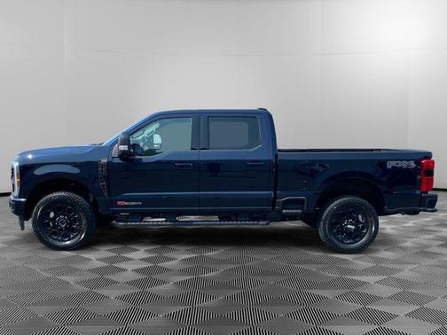 2025 Ford F-350 Lariat Super Duty