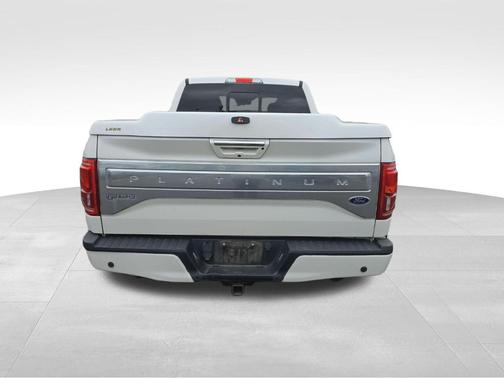White Platinum Clearcoat Metallic 2017 Ford F-150 Platinum