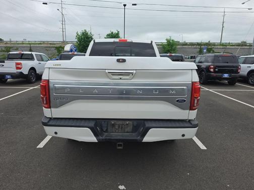White Platinum Clearcoat Metallic 2017 Ford F-150 Platinum