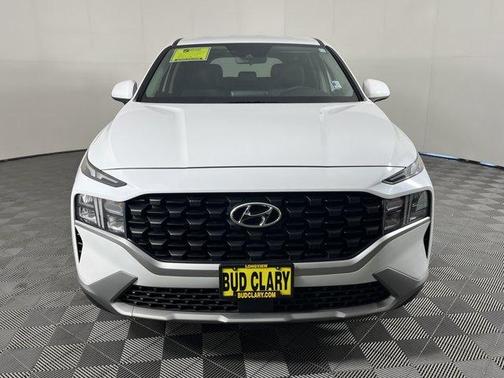 2022 Hyundai SANTA FE SE
