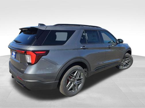 Gray 2026 Ford Explorer ST-Line