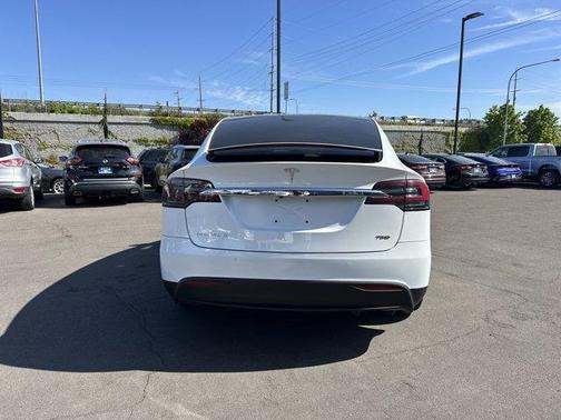 2018 Tesla Model X 75D