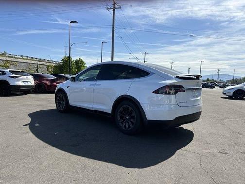 2018 Tesla Model X 75D