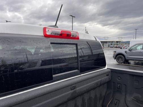 2025 Chevrolet Colorado WT