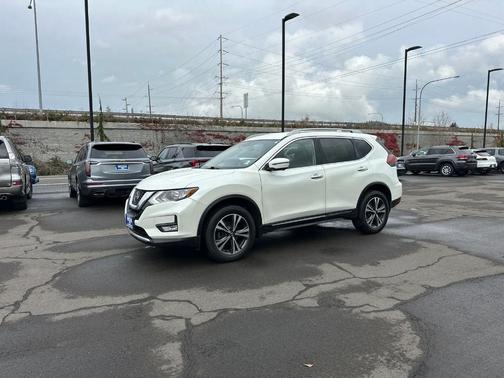 2018 Nissan Rogue SL