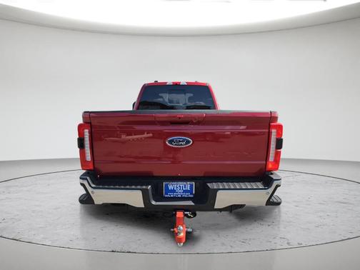 Ruby Red Metallic Tinted Clearcoat 2025 Ford F-350 Lariat Super Duty