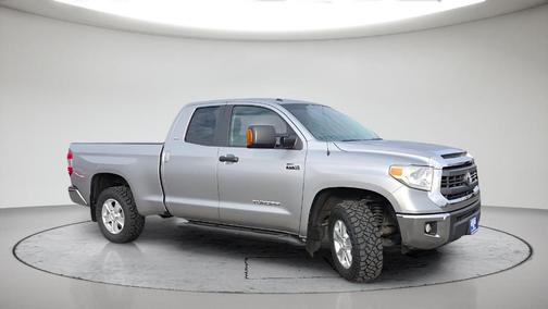 Silver Sky Metallic 2015 Toyota Tundra SR5