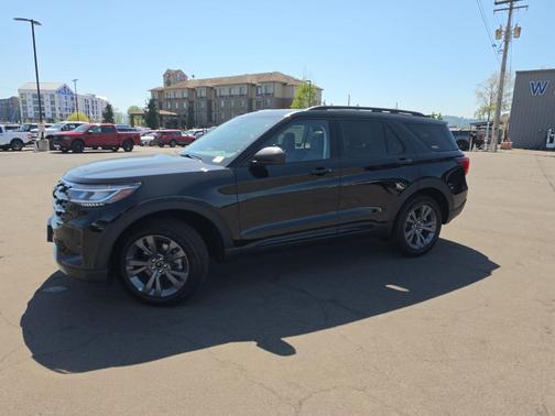 Black 2026 Ford Explorer Active