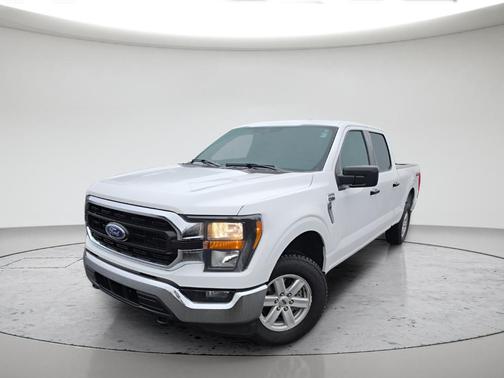 Oxford White 2023 Ford F-150 XLT