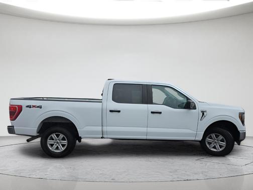 Oxford White 2023 Ford F-150 XLT