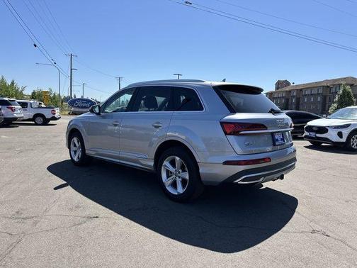 2020 Audi Q7 55 Premium
