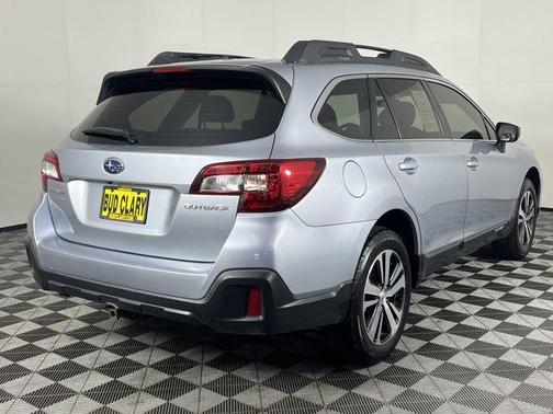 2019 Subaru Outback 2.5i