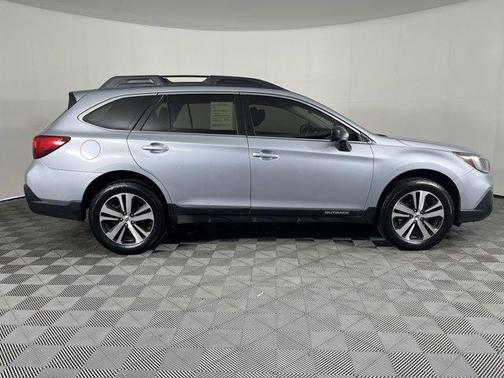 2019 Subaru Outback 2.5i