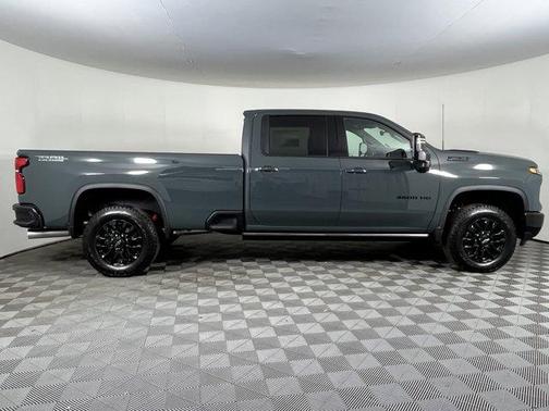 2025 Chevrolet Silverado 3500 LTZ