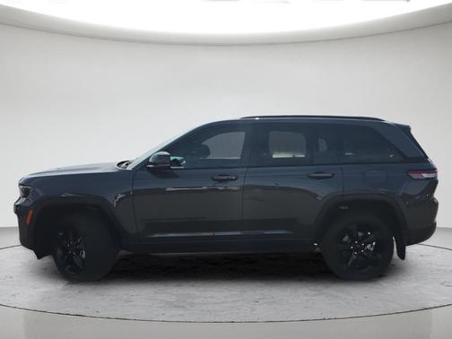 Metallic 2025 Jeep Grand Cherokee Limited
