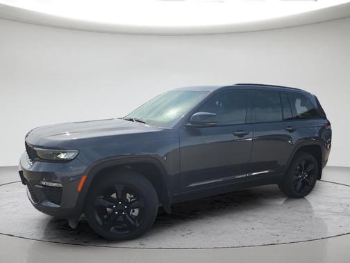 Metallic 2025 Jeep Grand Cherokee Limited