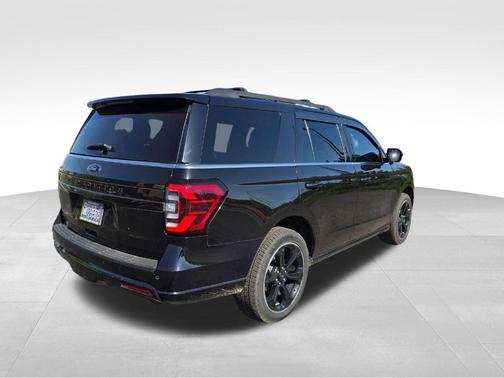 Agate Black Metallic 2023 Ford Expedition Limited