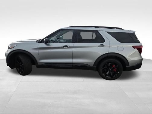 Iconic Silver Metallic 2020 Ford Explorer ST