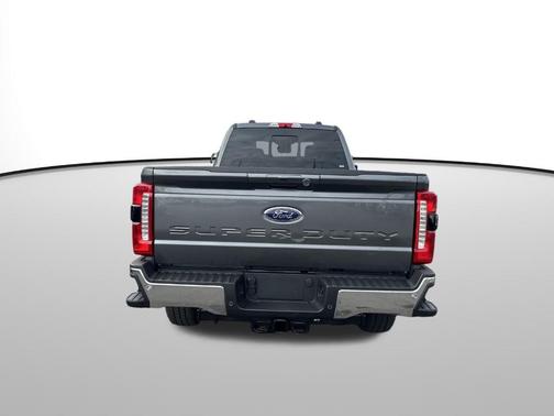 2026 Ford F-350 Lariat Super Duty