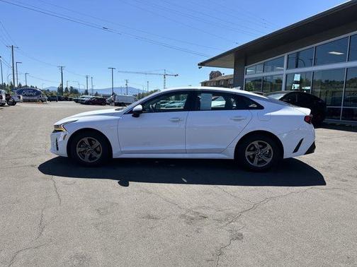 2021 Kia K5 LXS