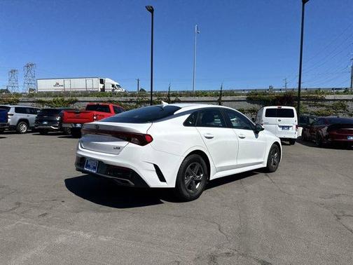2021 Kia K5 LXS