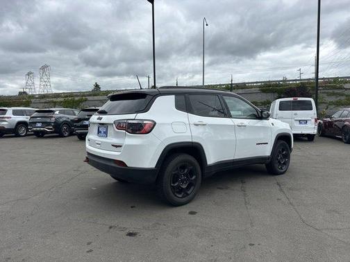 2023 Jeep Compass Trailhawk