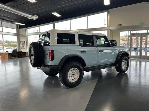 2025 Ford Bronco Heritage Edition