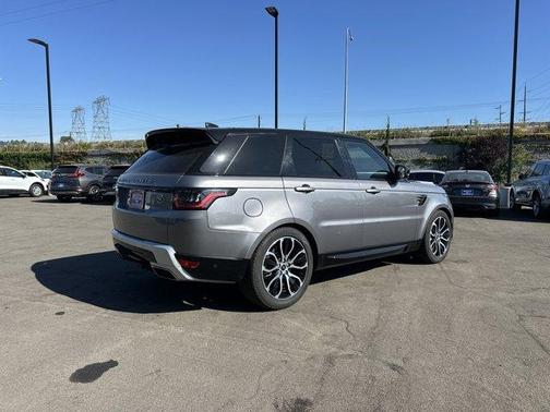 2022 Land Rover Range Rover Sport HSE Silver Edition
